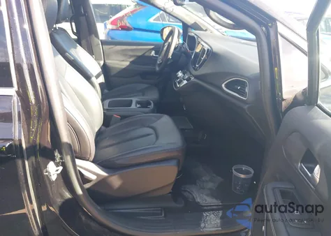 2025 Chrysler Pacifica Select z USA, uszkodzony, nr VIN 2C4RC1BG3SR520569